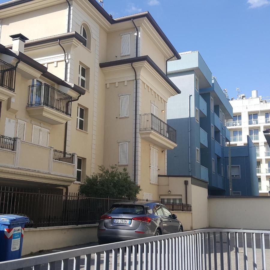 Residence Ducale Rimini Exterior foto