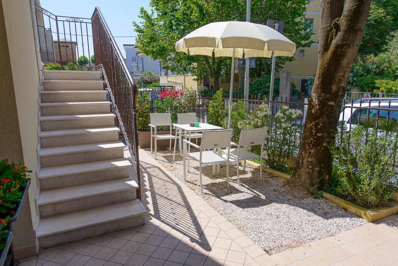 Residence Ducale Rimini Exterior foto